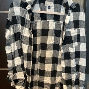 universal thread black and white flannel